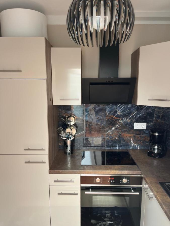 Appartement Villa-Celine トレビエハ エクステリア 写真